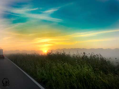 Sonnenaufgang auf dem Weg nach Sylt